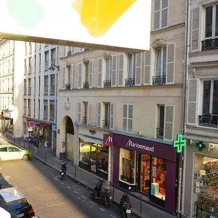 Paris 17 Apartment In Lively Village Style Poncelet District-3
